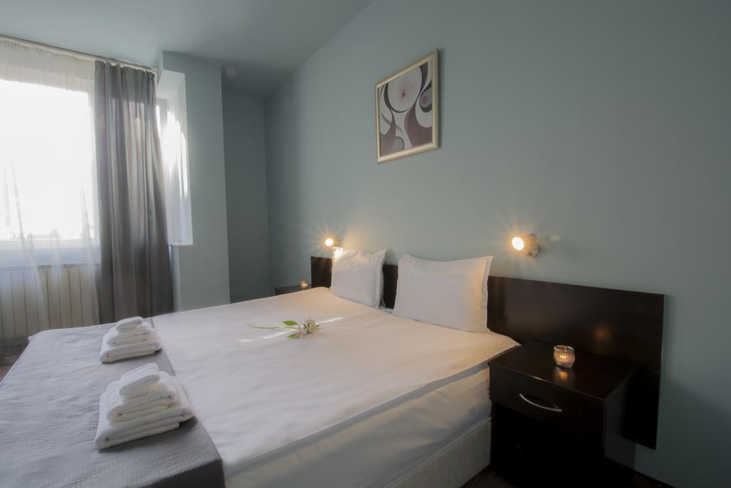 Hotel City Inn Sofia Esterno foto